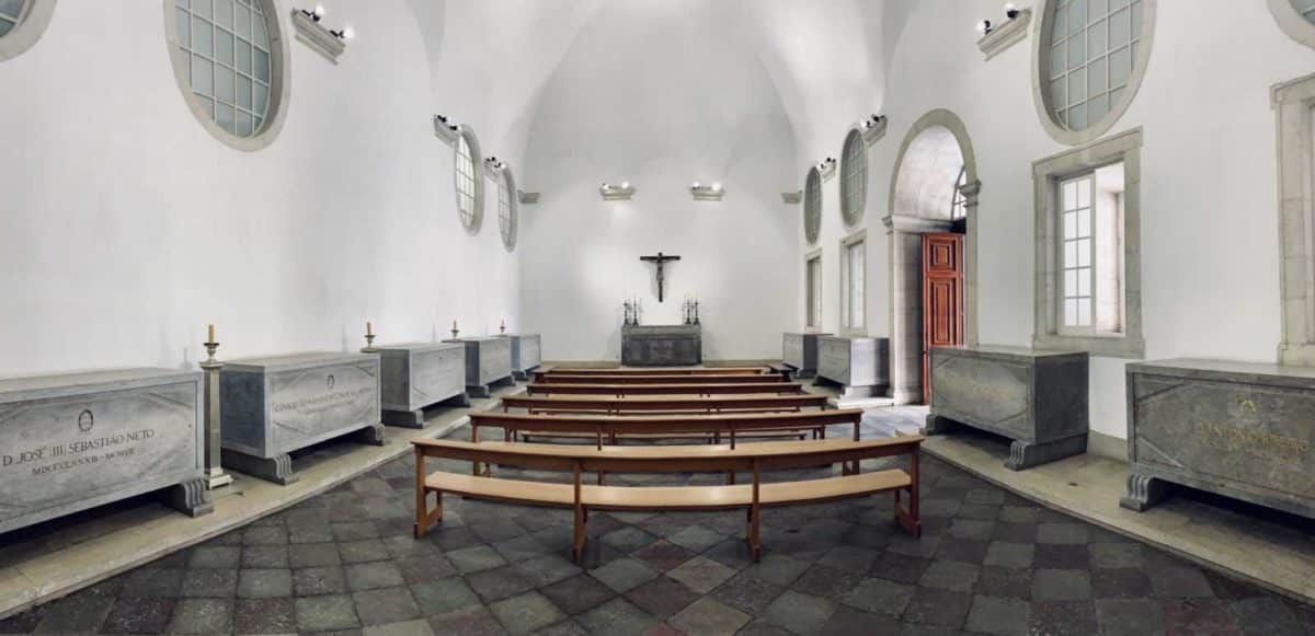 São Vicente de Fora - Kloster und Kirche mit Ausblick 8